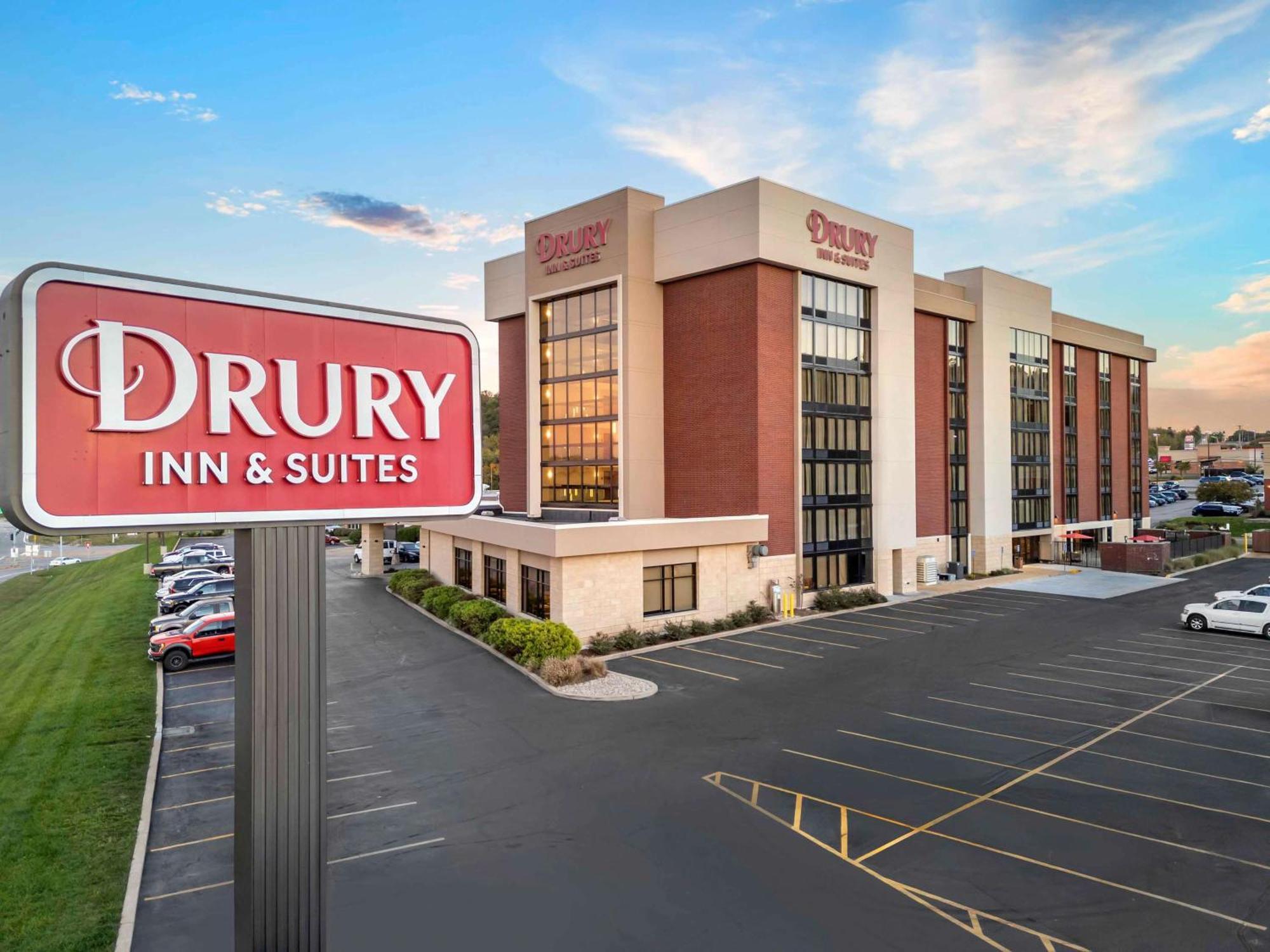 Drury Inn & Suites St. Louis-Southwest Valley Park Bagian luar foto